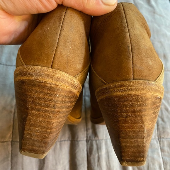 Eileen Fisher Even Nubuck Ankle Boots - Picture 6 of 9